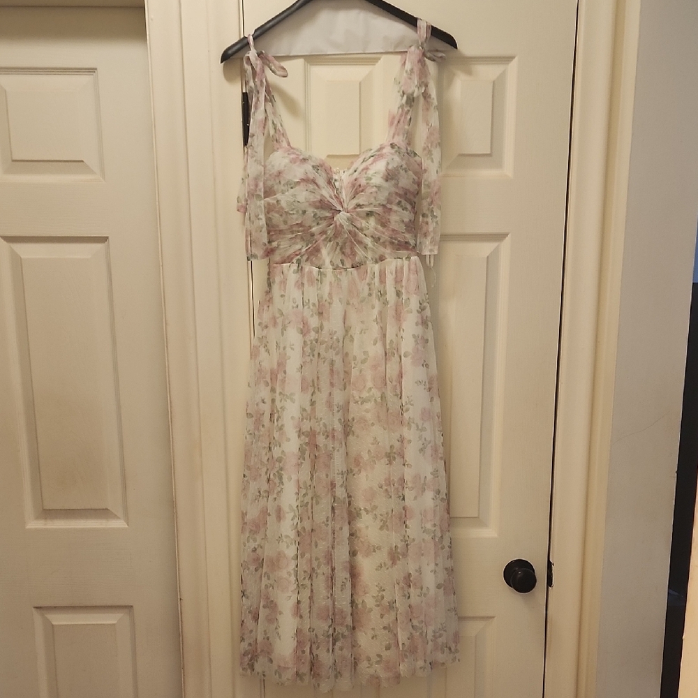 Floral Lace Chemise with Adjustable Straps